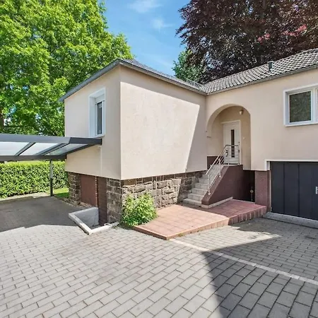 Ferienhaus Mit Garten In Дом отдыха Ханау-на-Майне
